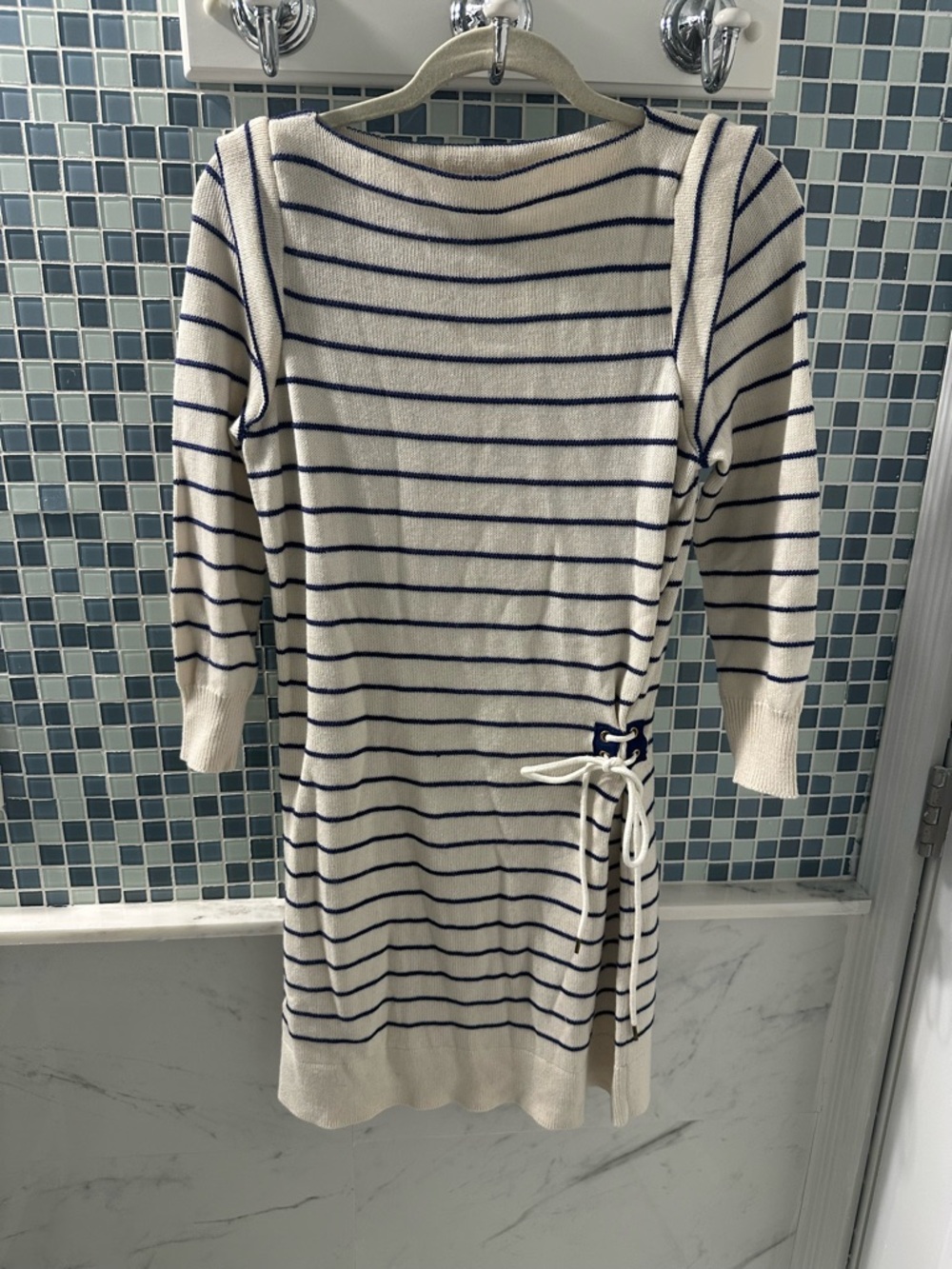 Marc by Marc Jacobs White and Navy Sweater Dress with three-quarter sleeves